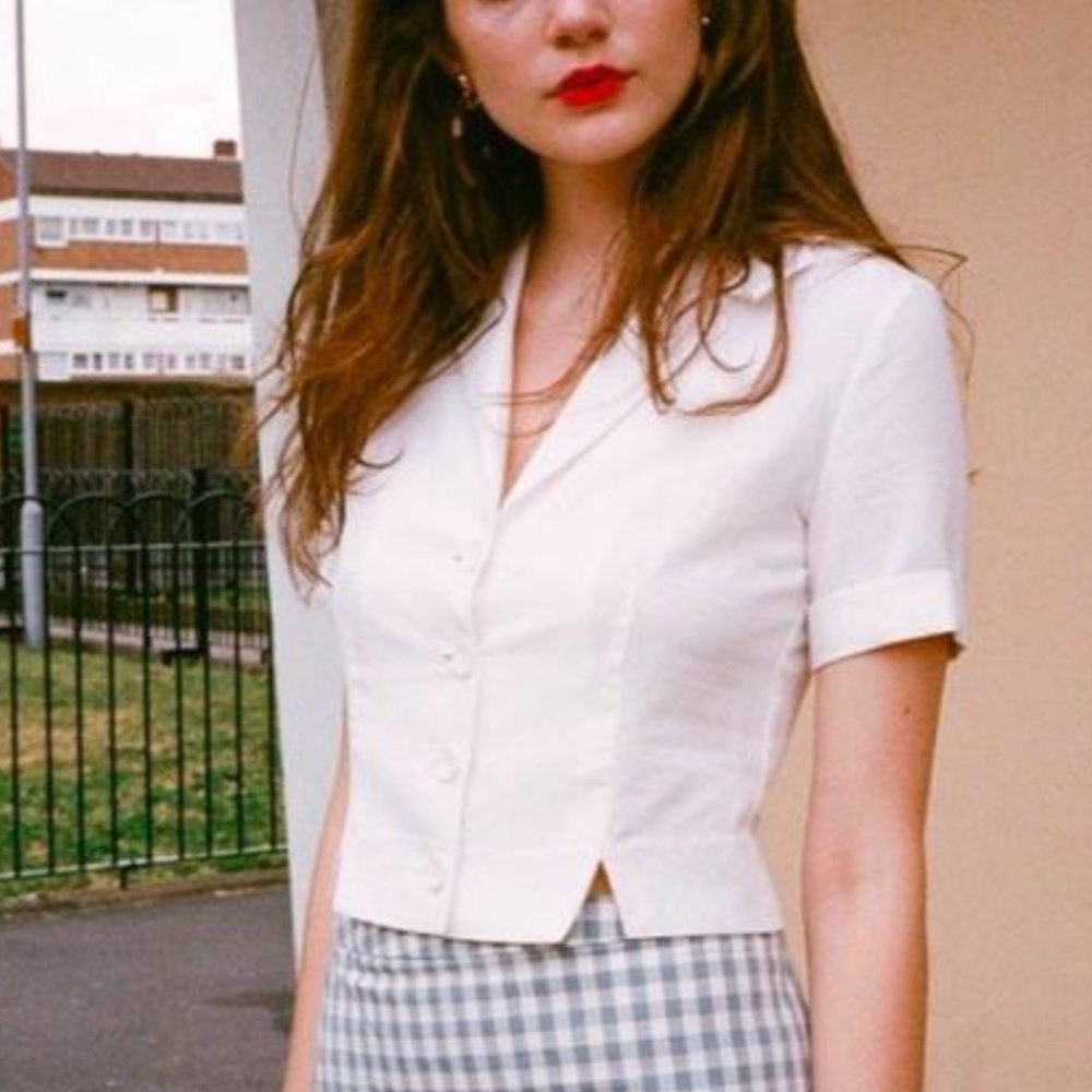 white linen top